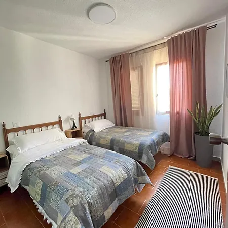 Casa De Mar Торевьиа